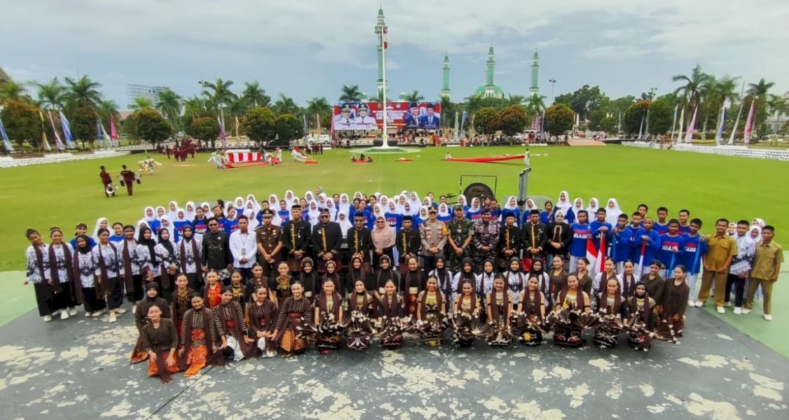 HARI GURU NASIONAL, BUPATI KUTIM SAMPAIKAN 3 PESAN KEMENDIKDASMEN